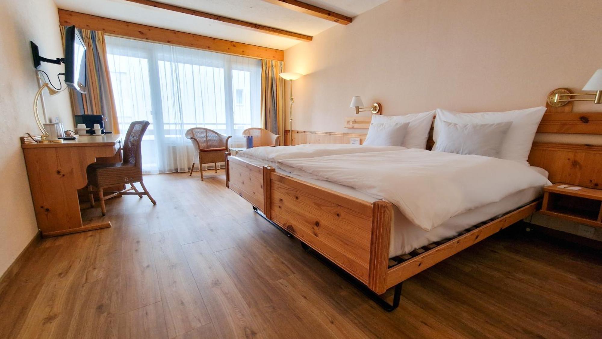 Sunstar Hotel לנזרהיידה מראה חיצוני תמונה